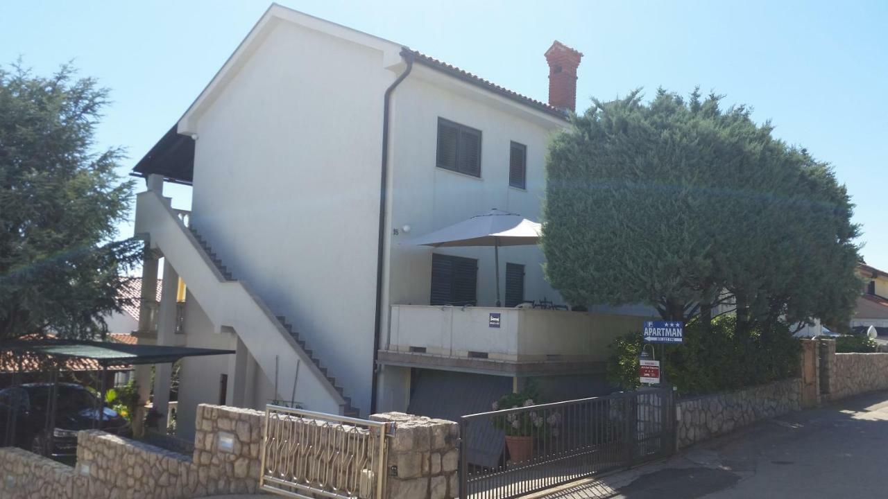 Apartments Golub Krk Town Exterior foto